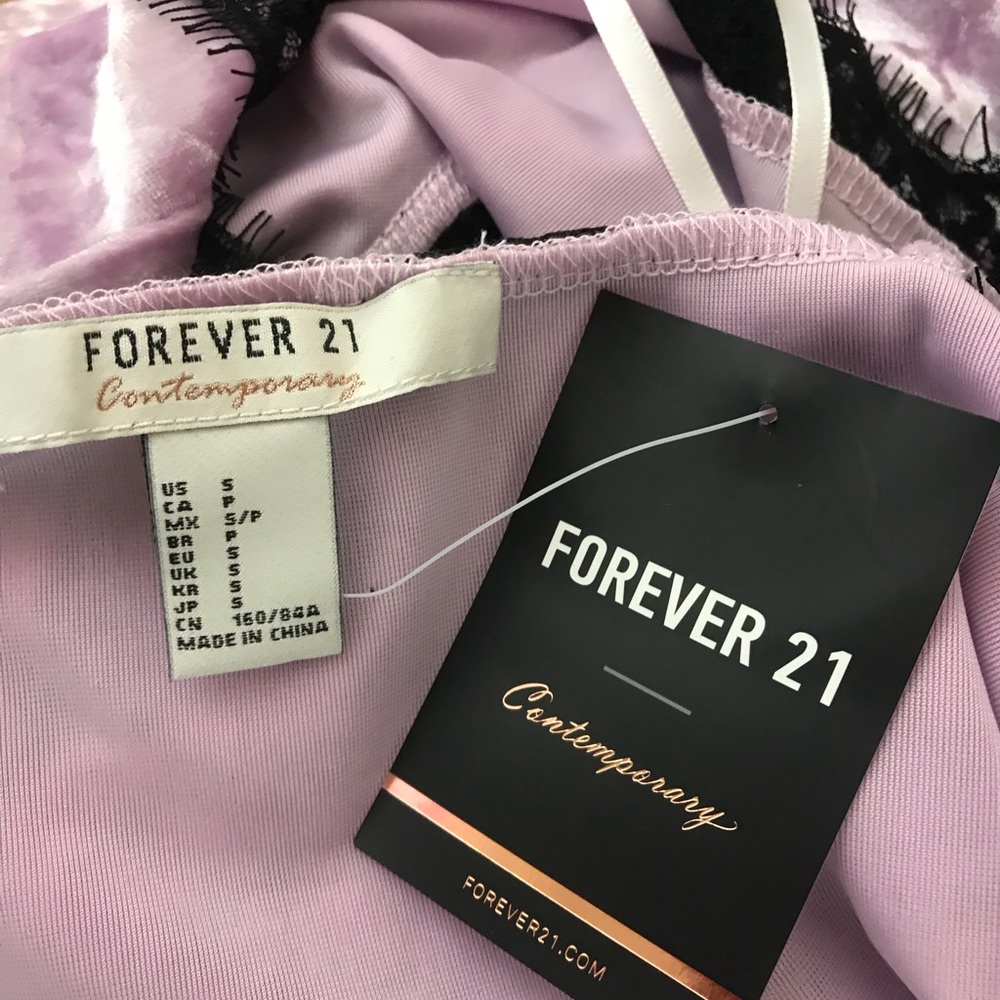 🎉5 for $25🎉 NWT Forever 21 Purple Top - Picture 5 of 6
